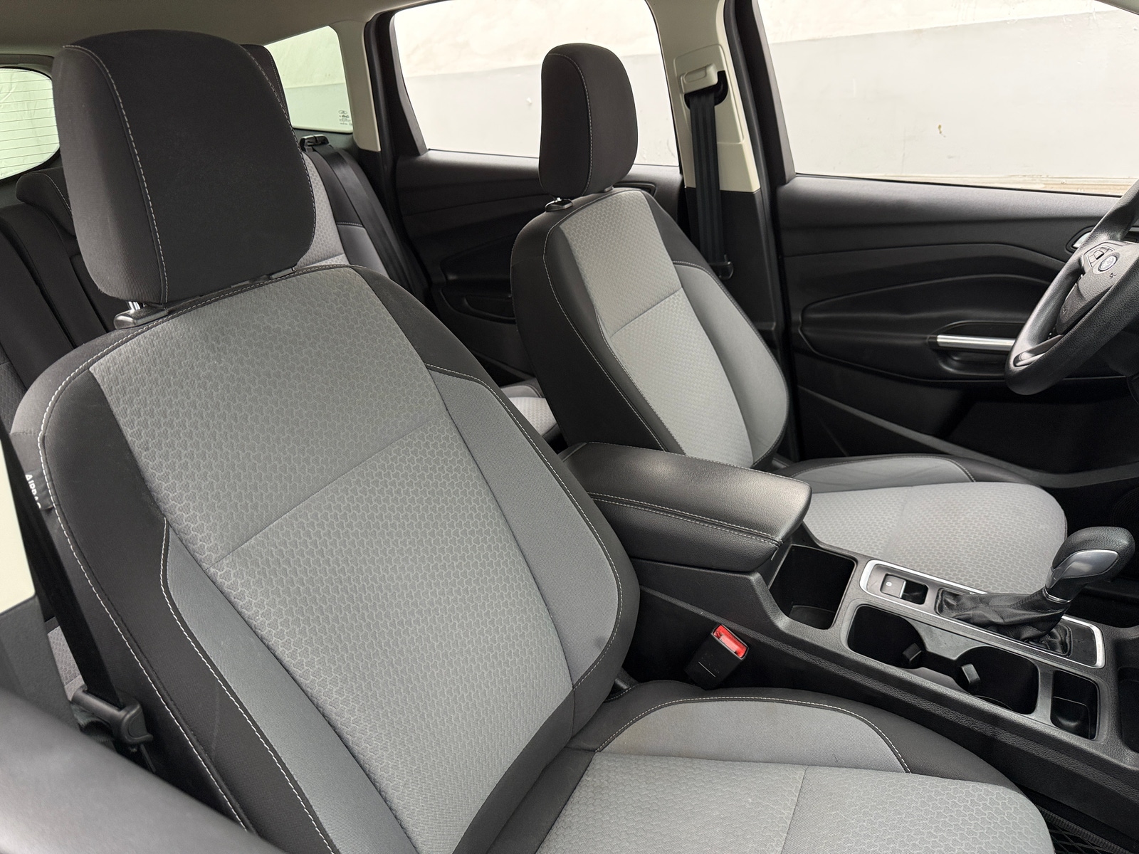 Thumbnail: 2019 Ford Escape - 2