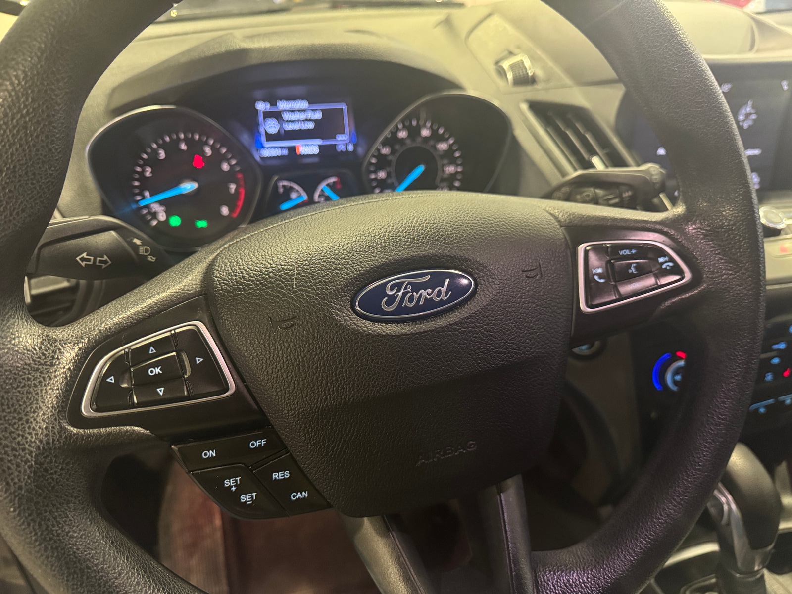 Thumbnail: 2019 Ford Escape - 5