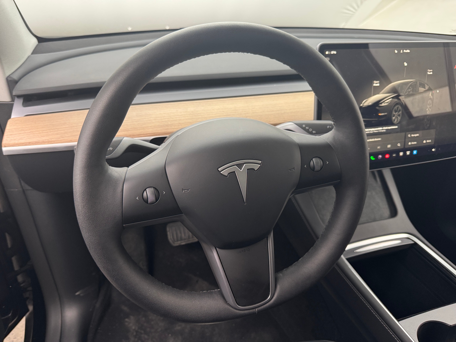 Thumbnail: 2025 Tesla Model Y - 4