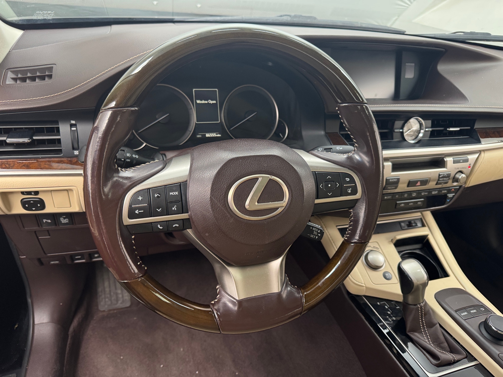 Thumbnail: 2016 Lexus ES - 4