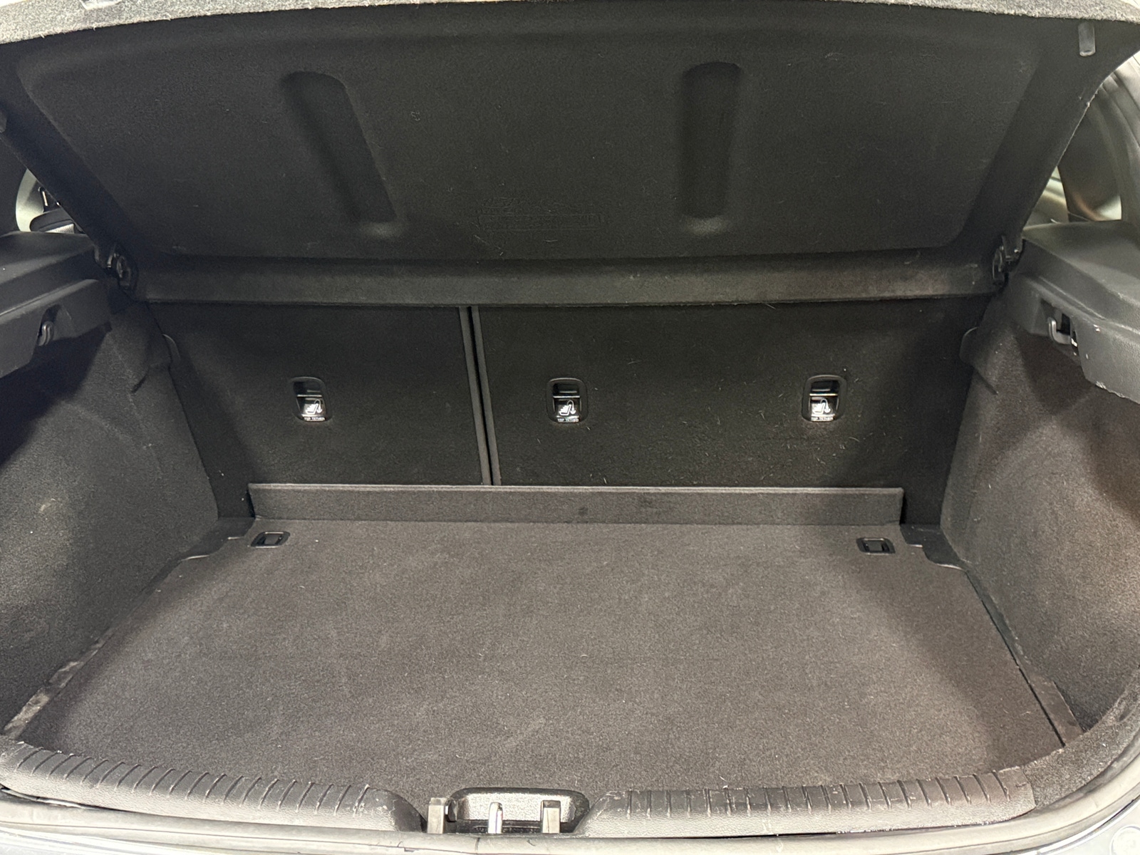 Thumbnail: 2020 Hyundai Elantra - 7