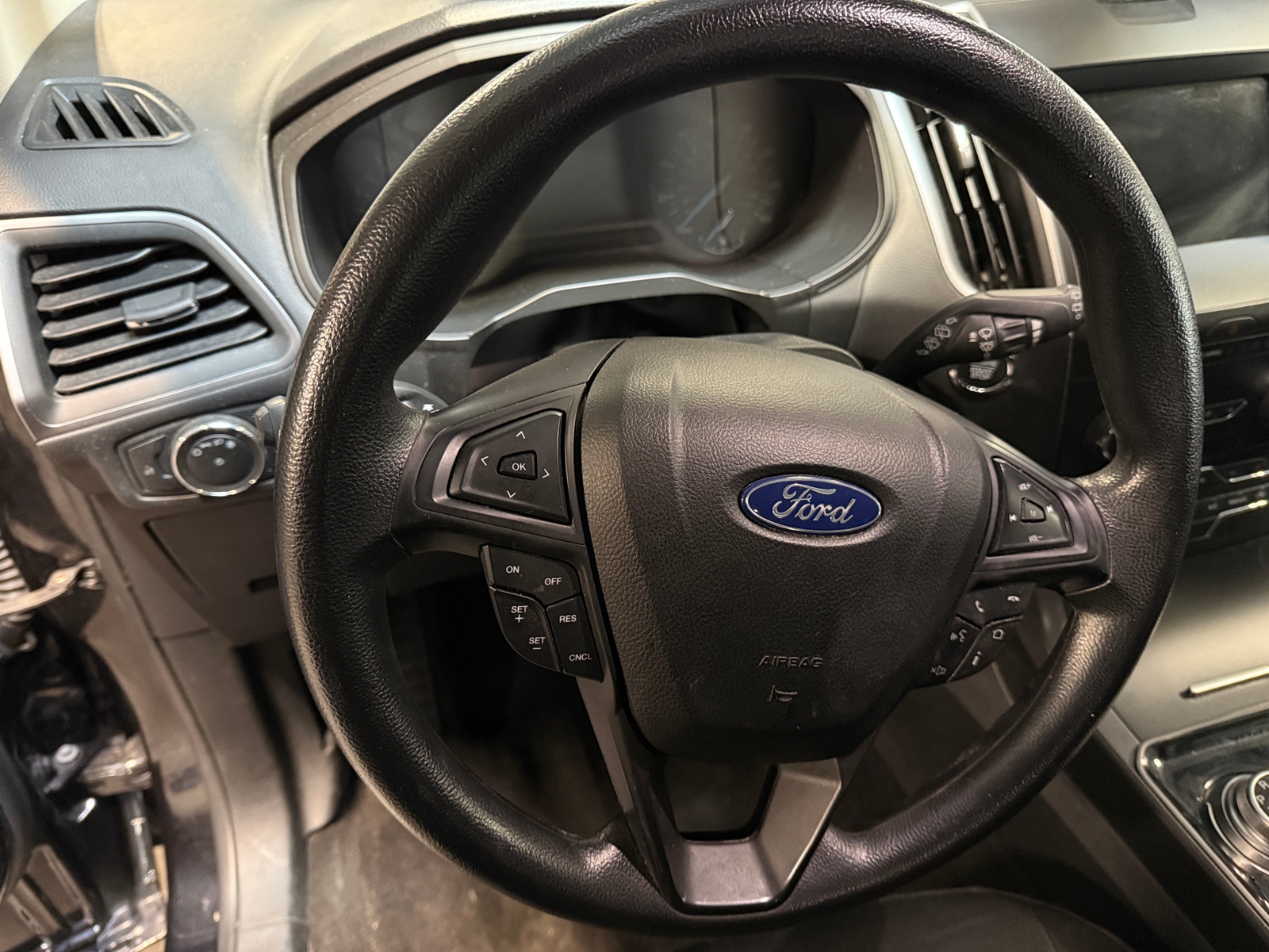 Thumbnail: 2020 Ford Edge - 5