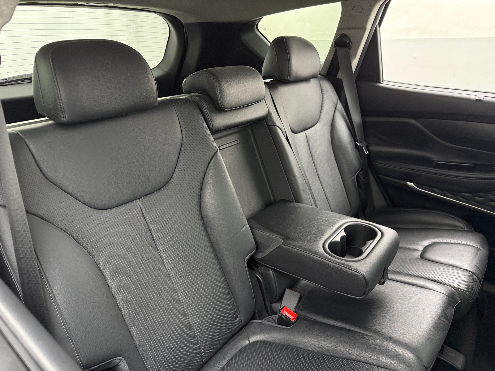 Thumbnail: 2020 Hyundai Santa Fe - 5