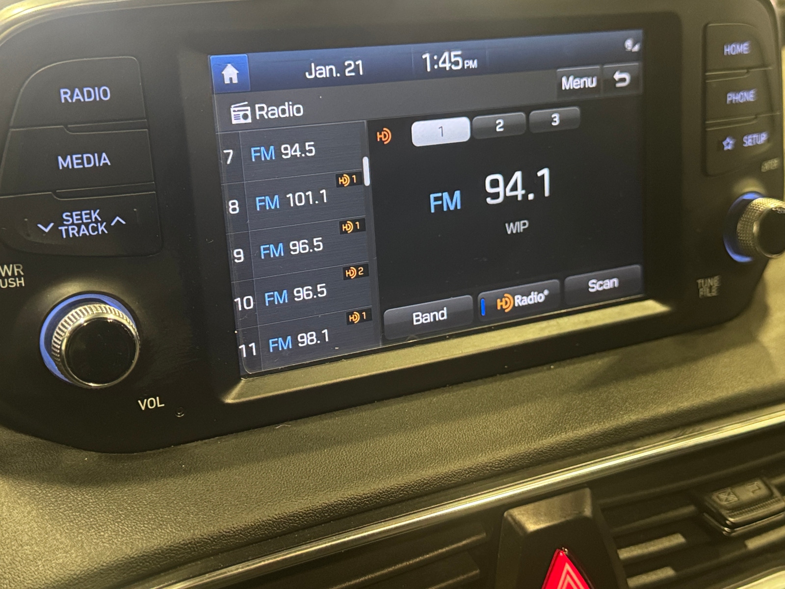 Thumbnail: 2020 Hyundai Santa Fe - 3