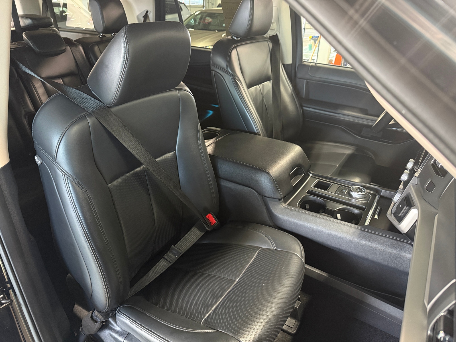 Thumbnail: 2024 Ford Expedition MAX - 2