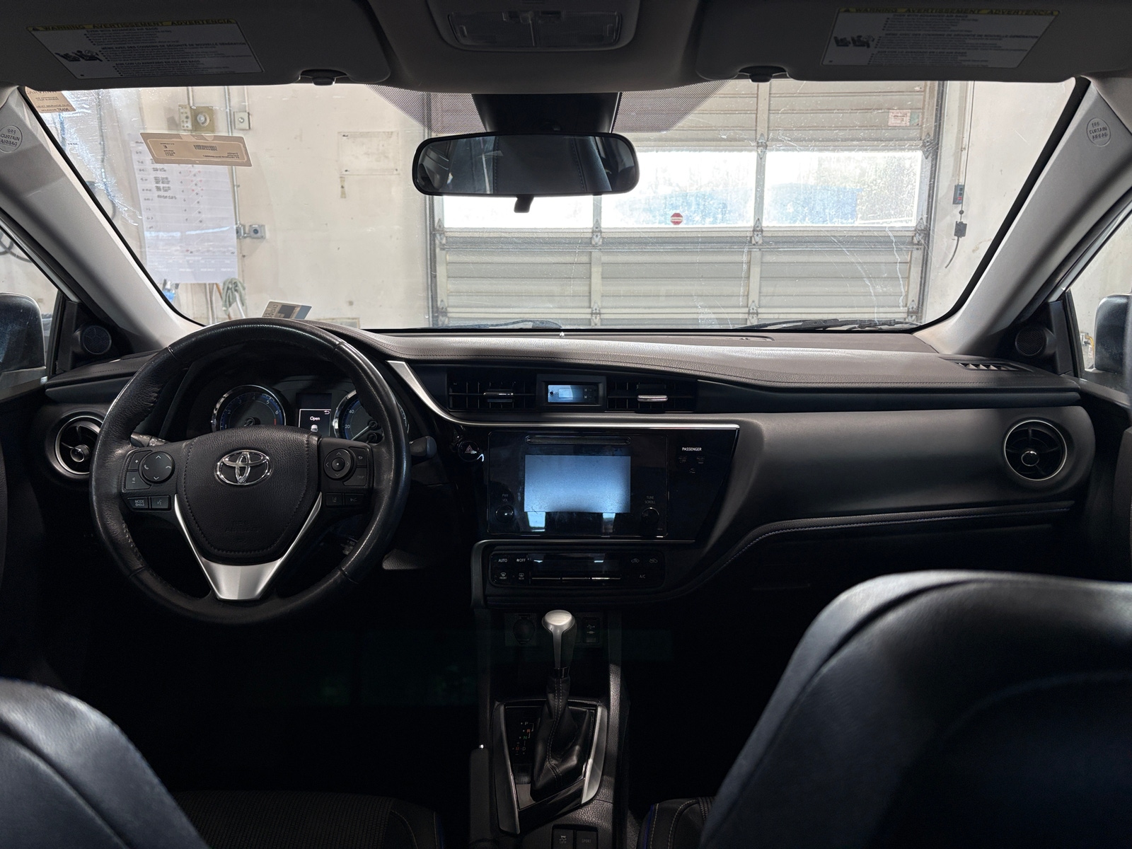 Thumbnail: 2017 Toyota Corolla - 2