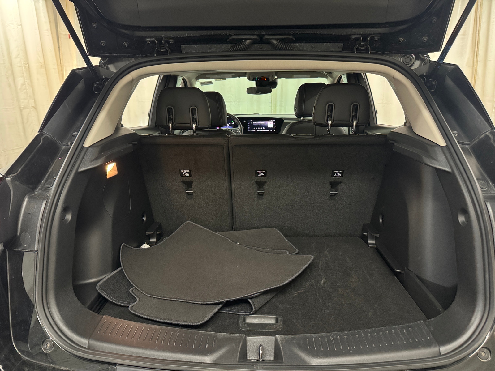 Thumbnail: 2025 Buick Encore GX - 6