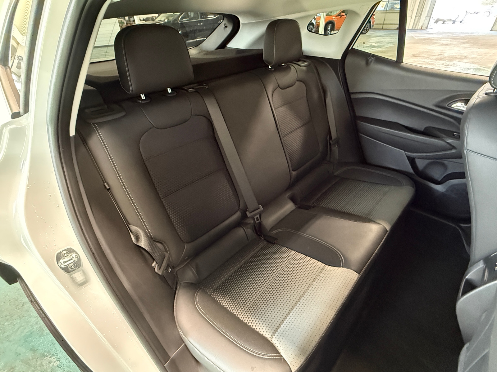 Thumbnail: 2025 Chevrolet Trax - 6