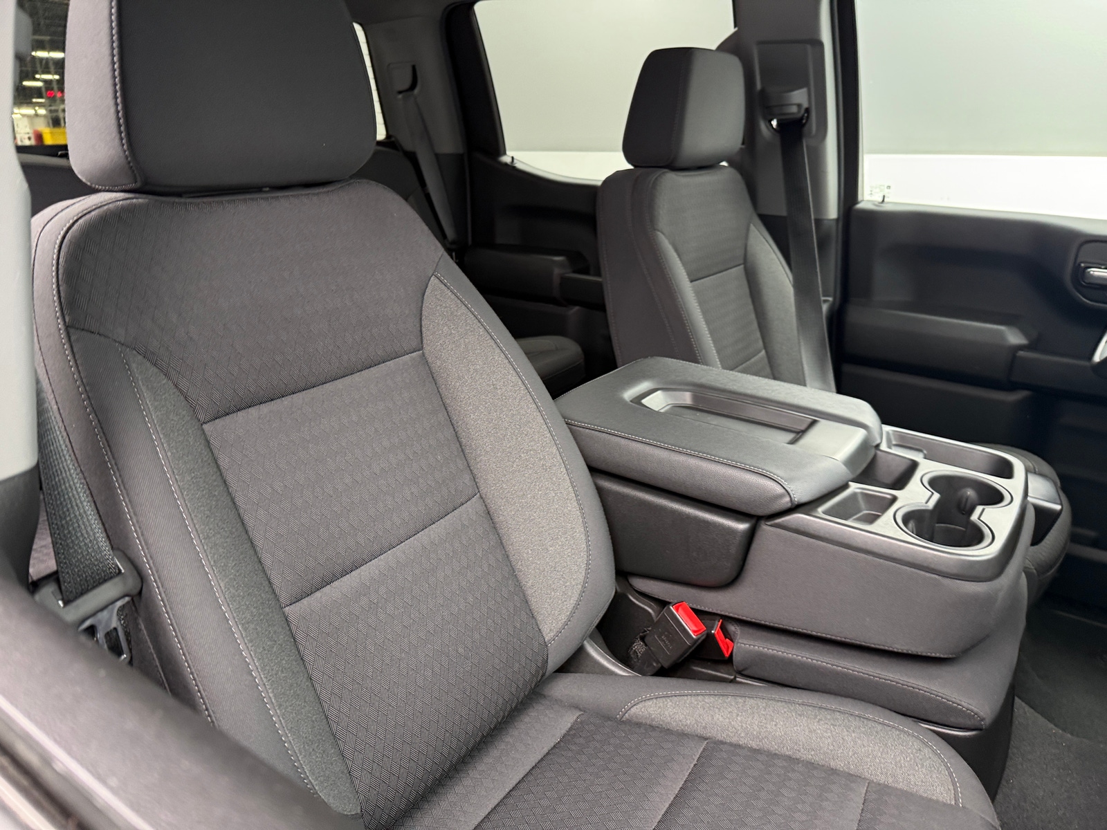 Thumbnail: 2022 Chevrolet Silverado 1500 - 2