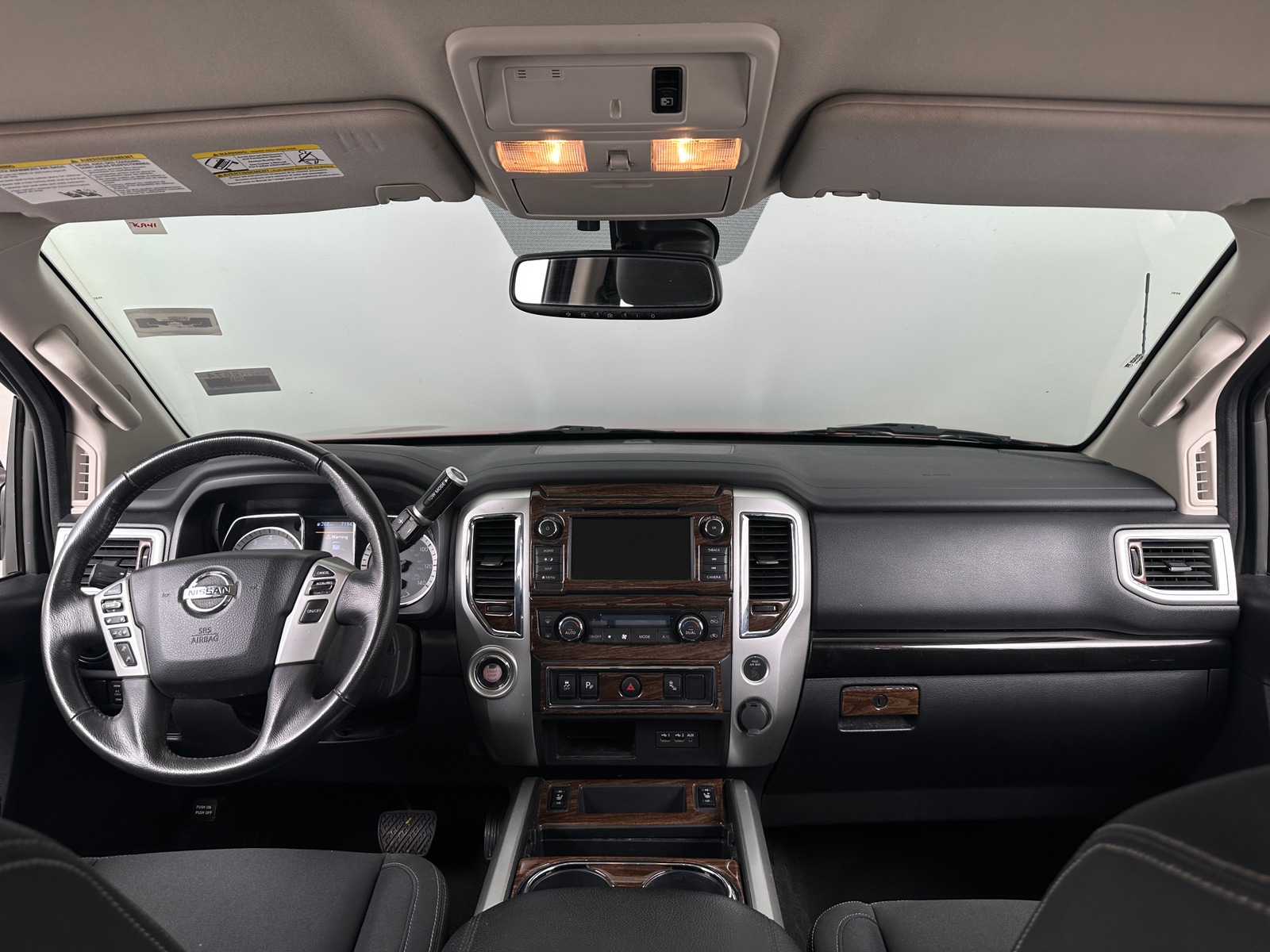 Thumbnail: 2019 Nissan Titan - 2