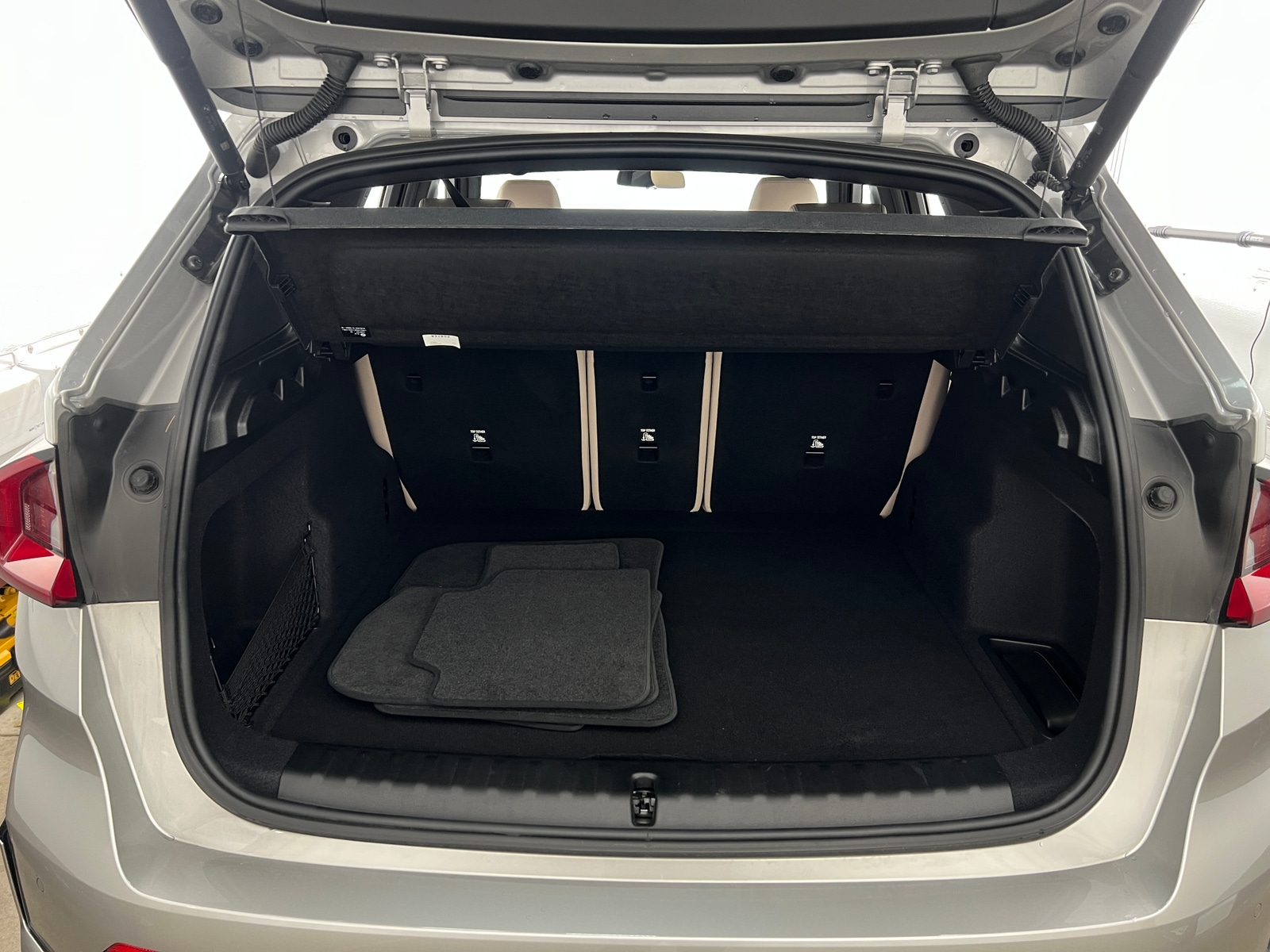 Thumbnail: 2025 BMW X1 - 6