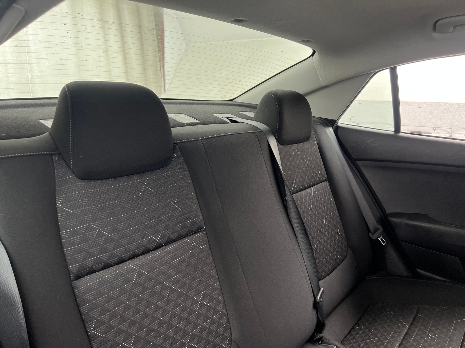 Thumbnail: 2021 Kia Rio - 6