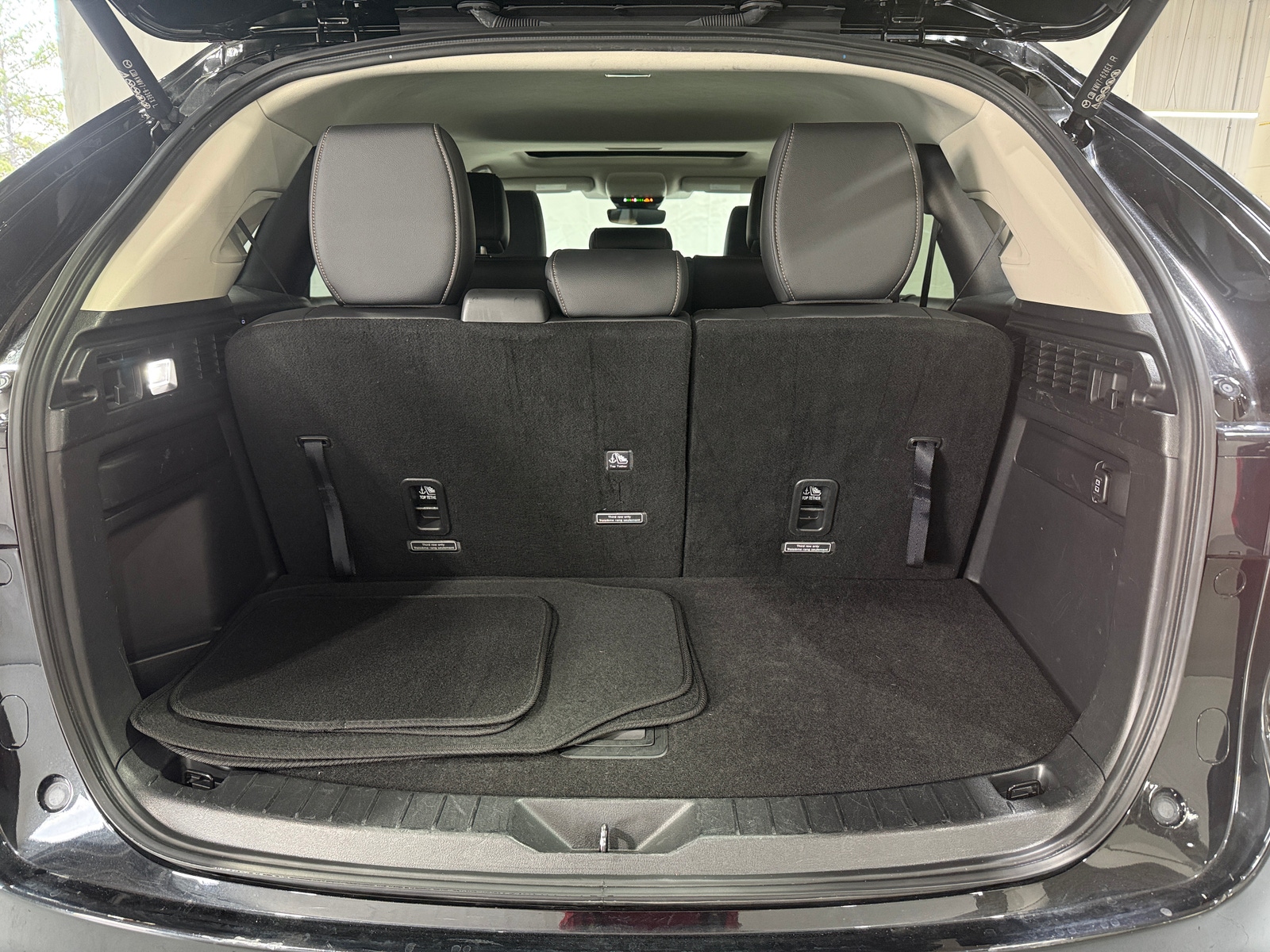 Thumbnail: 2025 Mazda CX-90 - 6