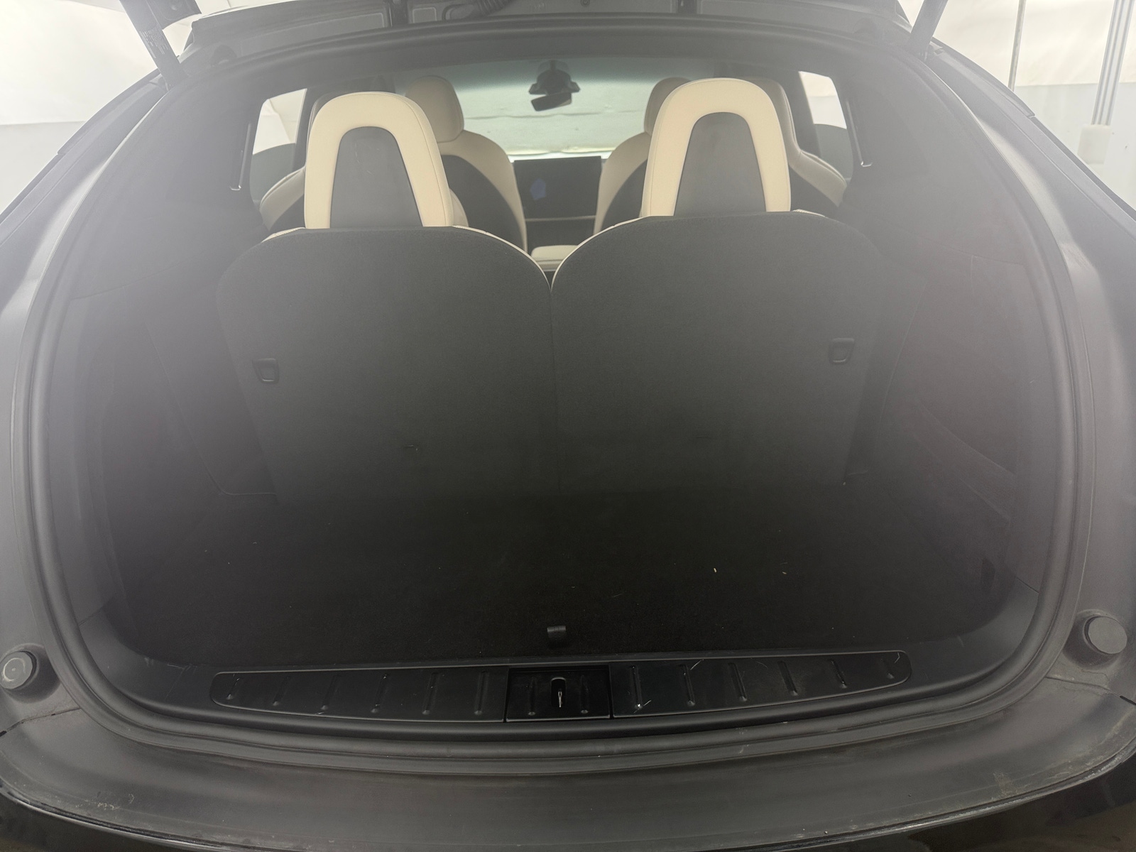 Thumbnail: 2023 Tesla Model X - 6