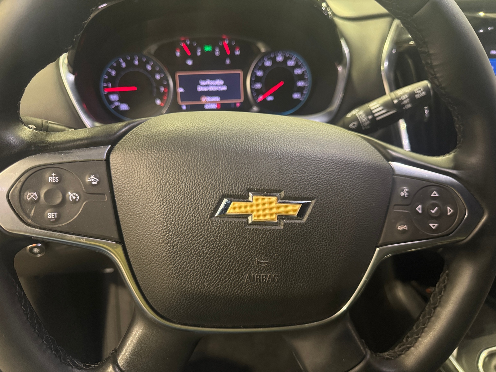 Thumbnail: 2023 Chevrolet Traverse - 5