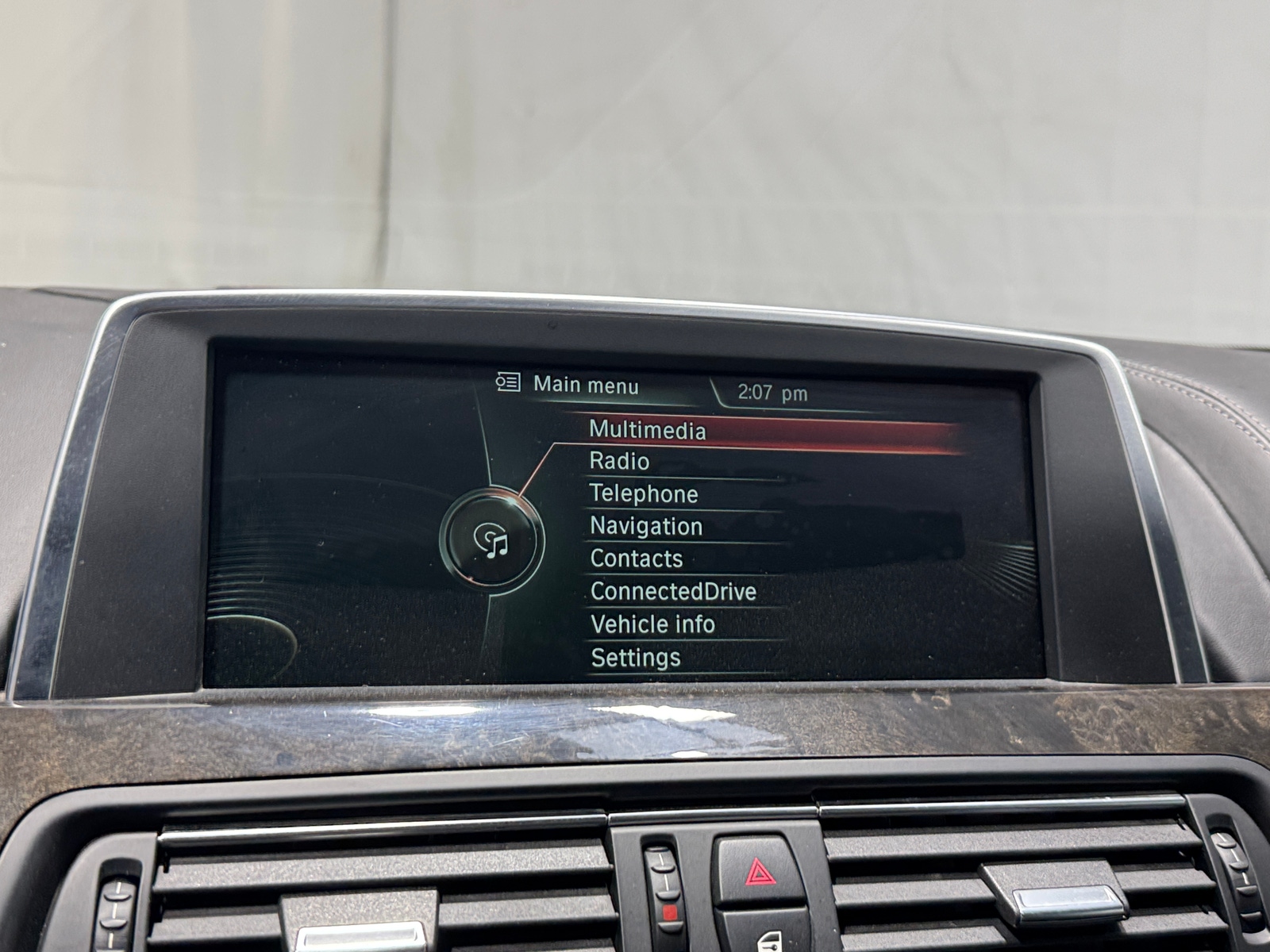 Thumbnail: 2015 BMW 6 Series - 3