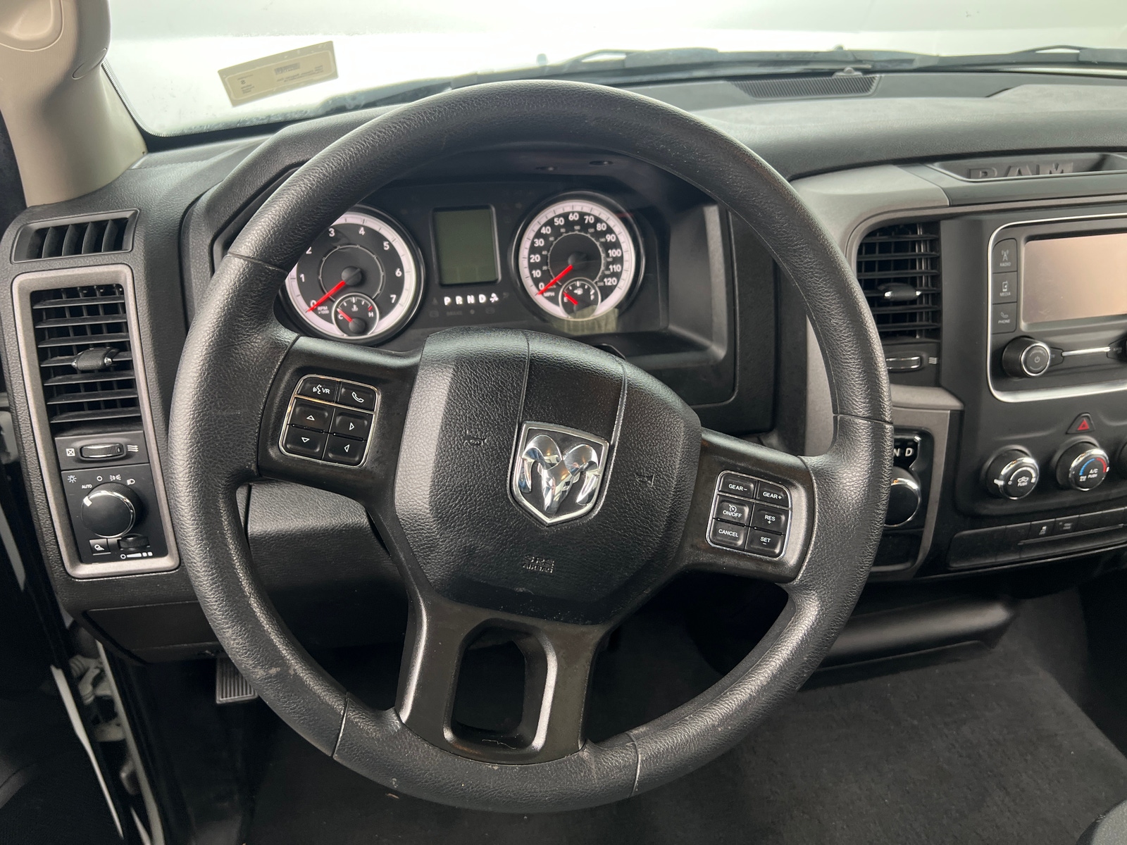 Thumbnail: 2022 RAM 1500 Classic - 4