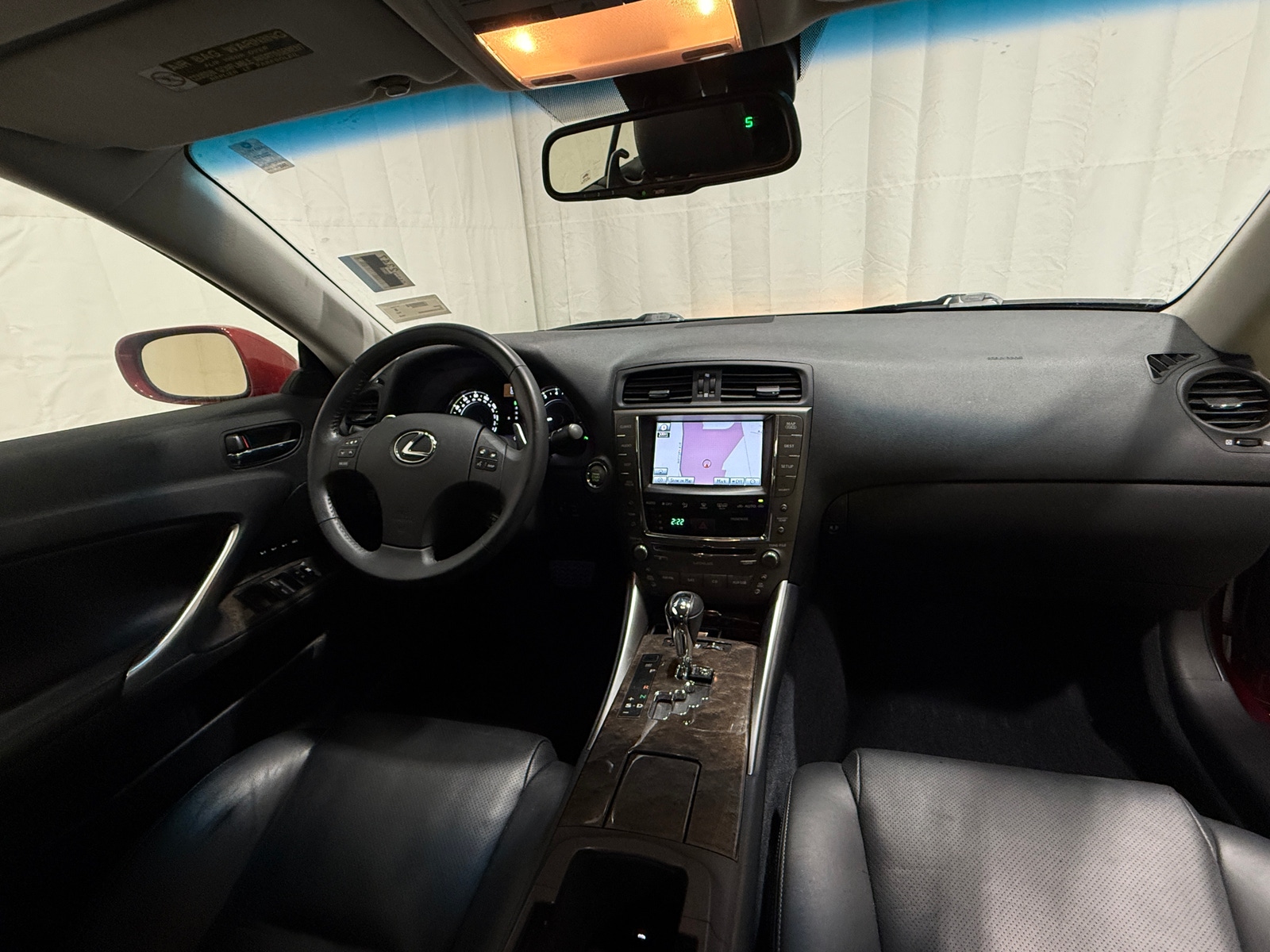 Thumbnail: 2010 Lexus IS - 2