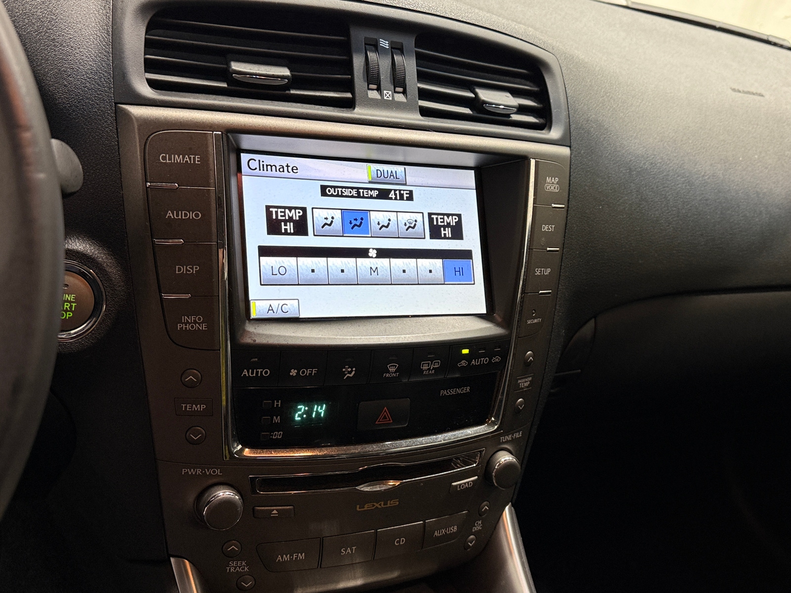 Thumbnail: 2010 Lexus IS - 3