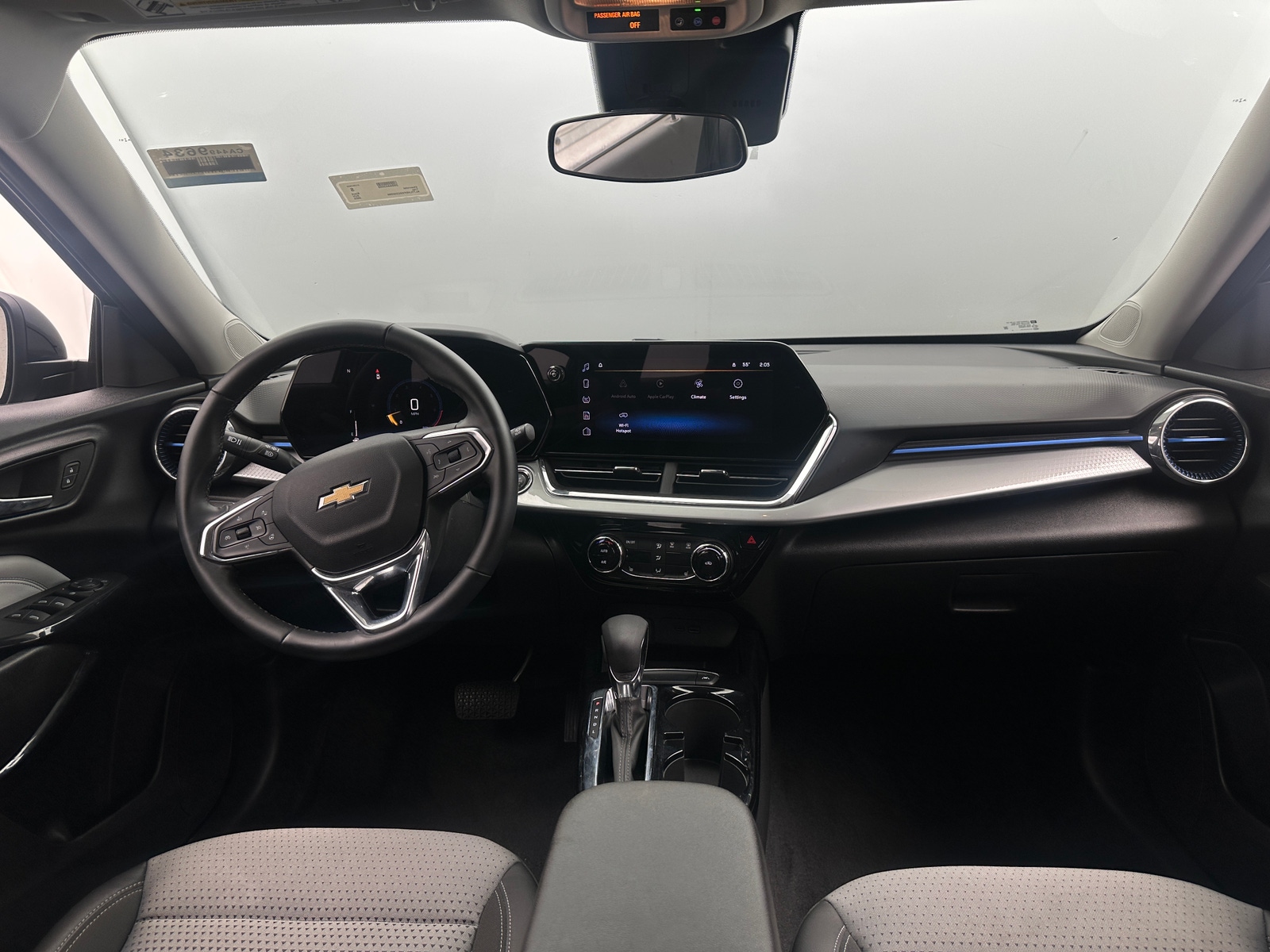 Thumbnail: 2025 Chevrolet Trax - 3