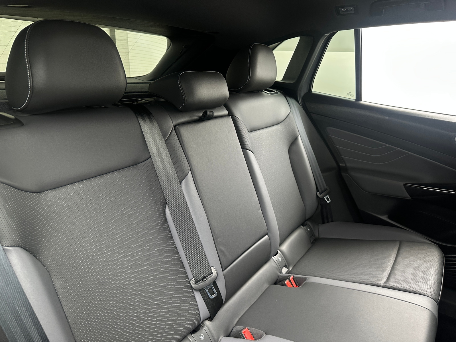 Thumbnail: 2024 Volkswagen ID.4 - 5