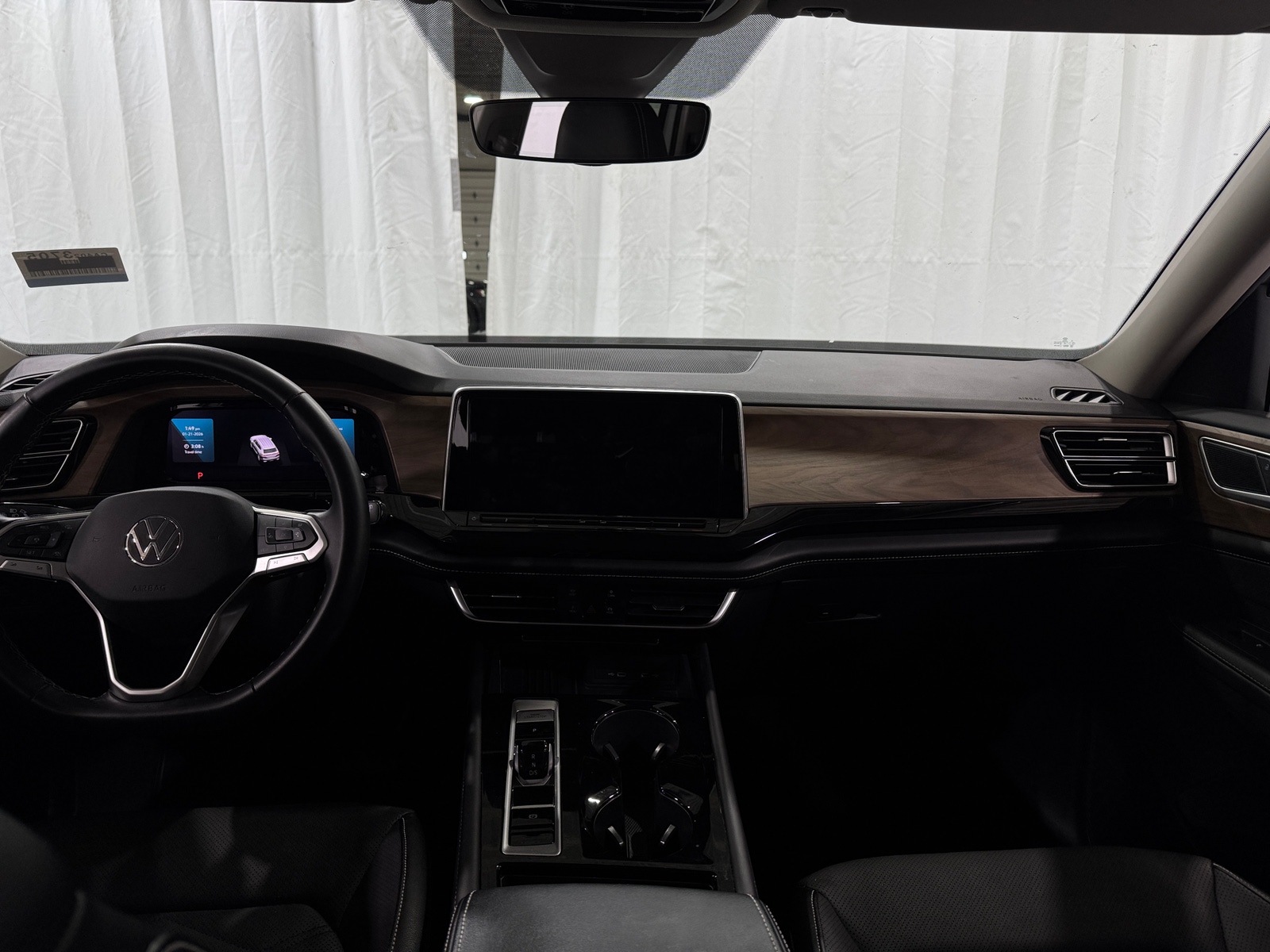 Thumbnail: 2025 Volkswagen Atlas - 2