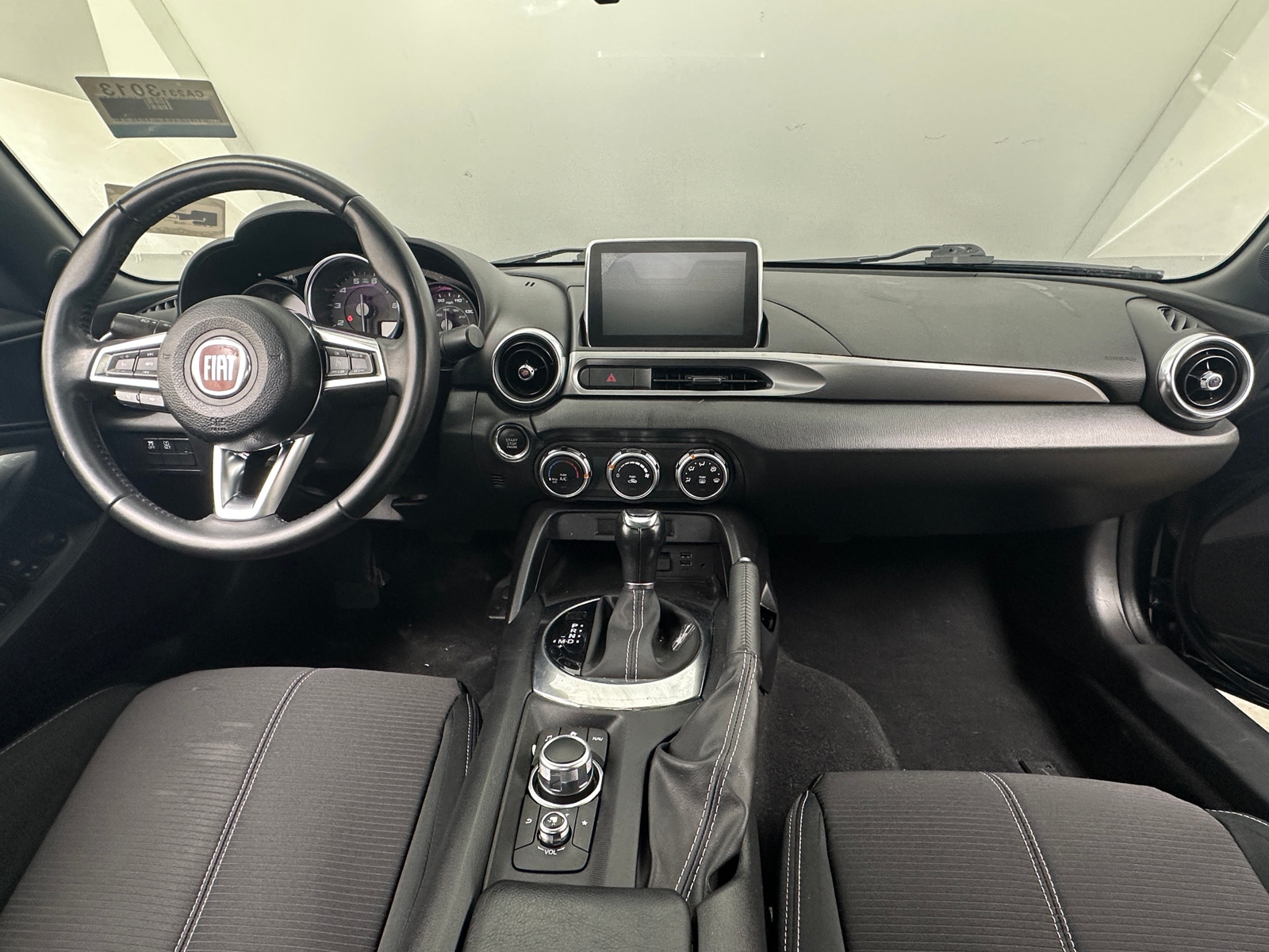 Thumbnail: 2020 Fiat 124 Spider - 3