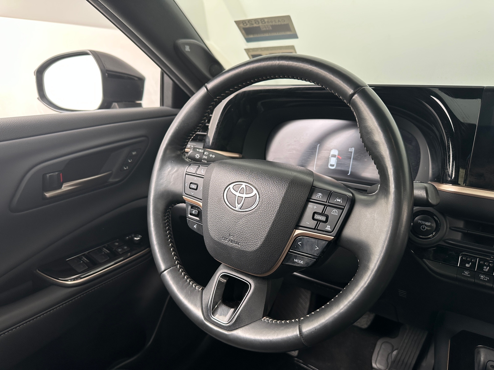 Thumbnail: 2024 Toyota Crown - 4