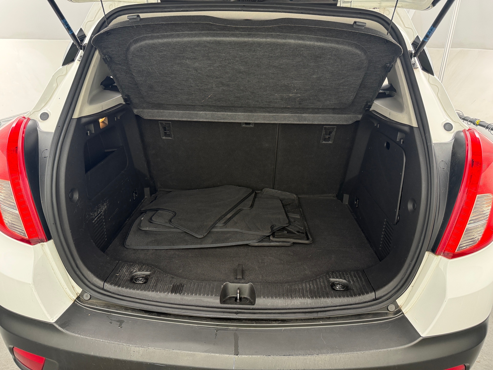 Thumbnail: 2016 Buick Encore - 7