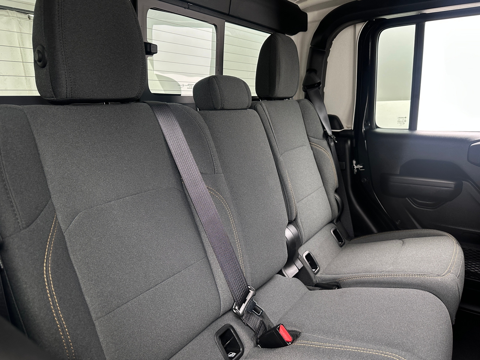 Thumbnail: 2024 Jeep Gladiator - 6