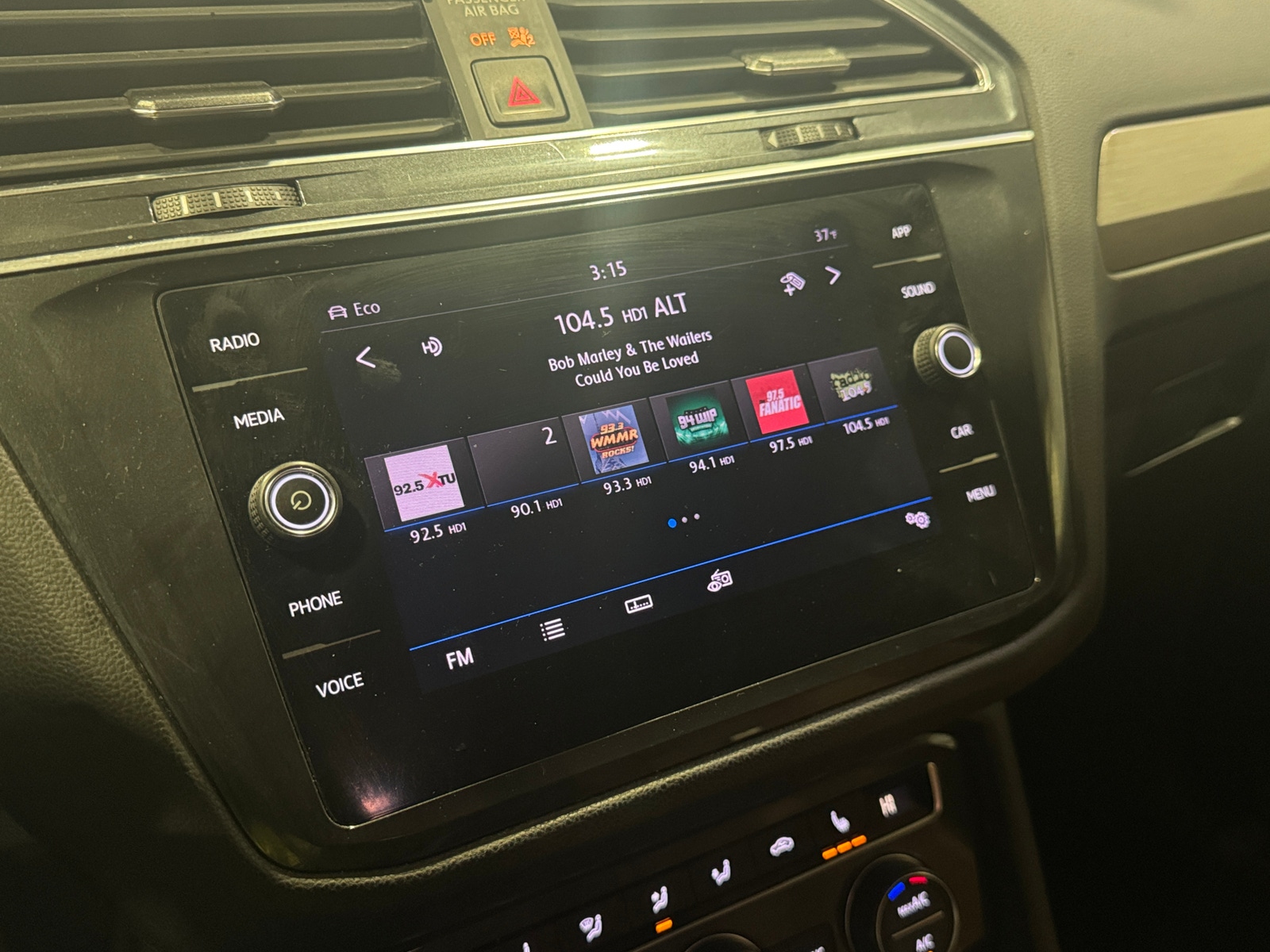 Thumbnail: 2019 Volkswagen Tiguan - 3