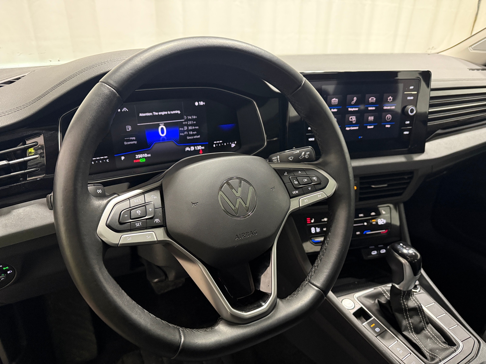 Thumbnail: 2025 Volkswagen Jetta - 5