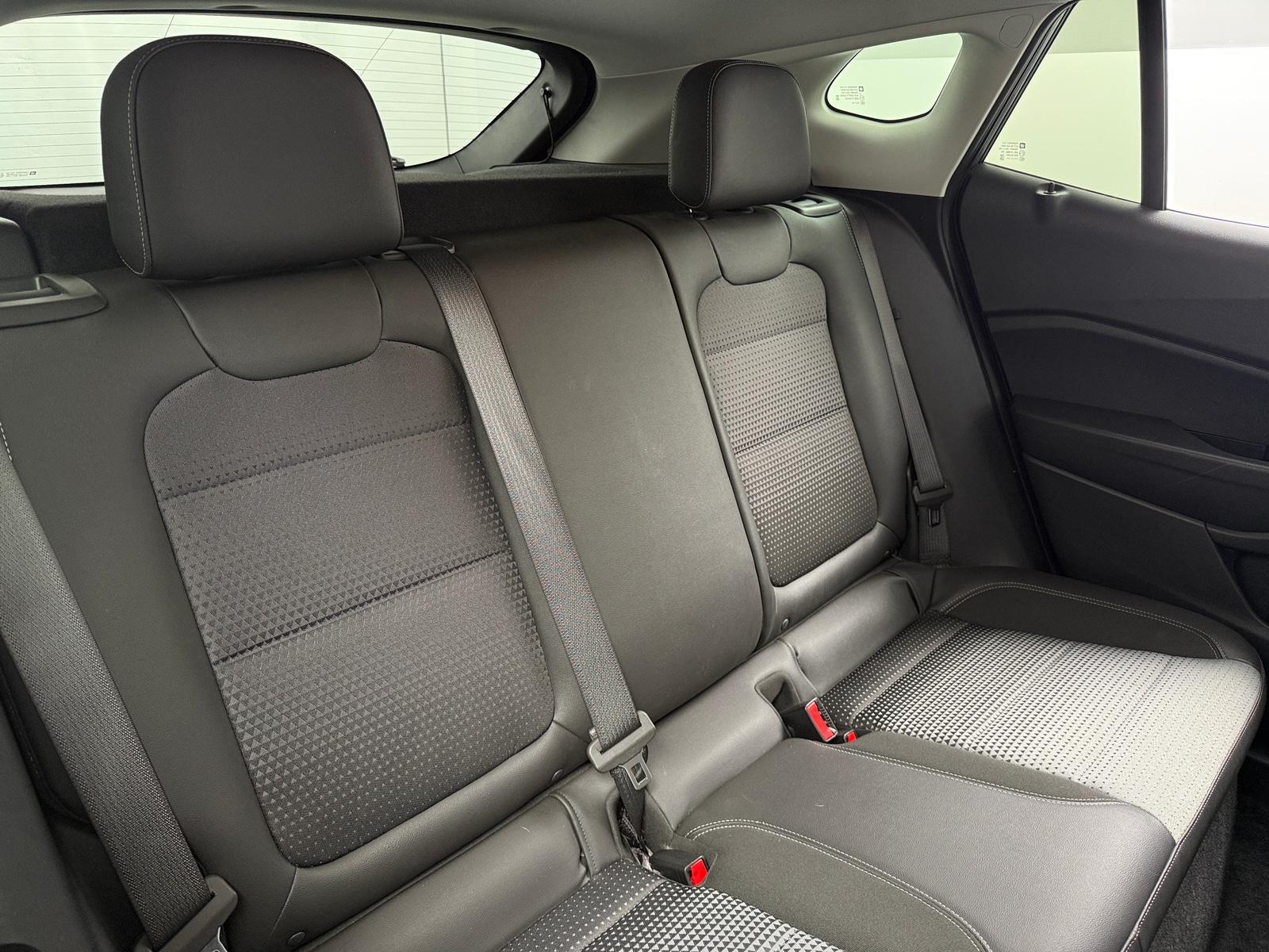 Thumbnail: 2025 Chevrolet Trax - 6