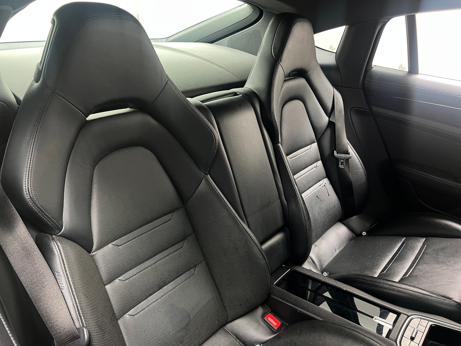 Thumbnail: 2018 Porsche Panamera - 5