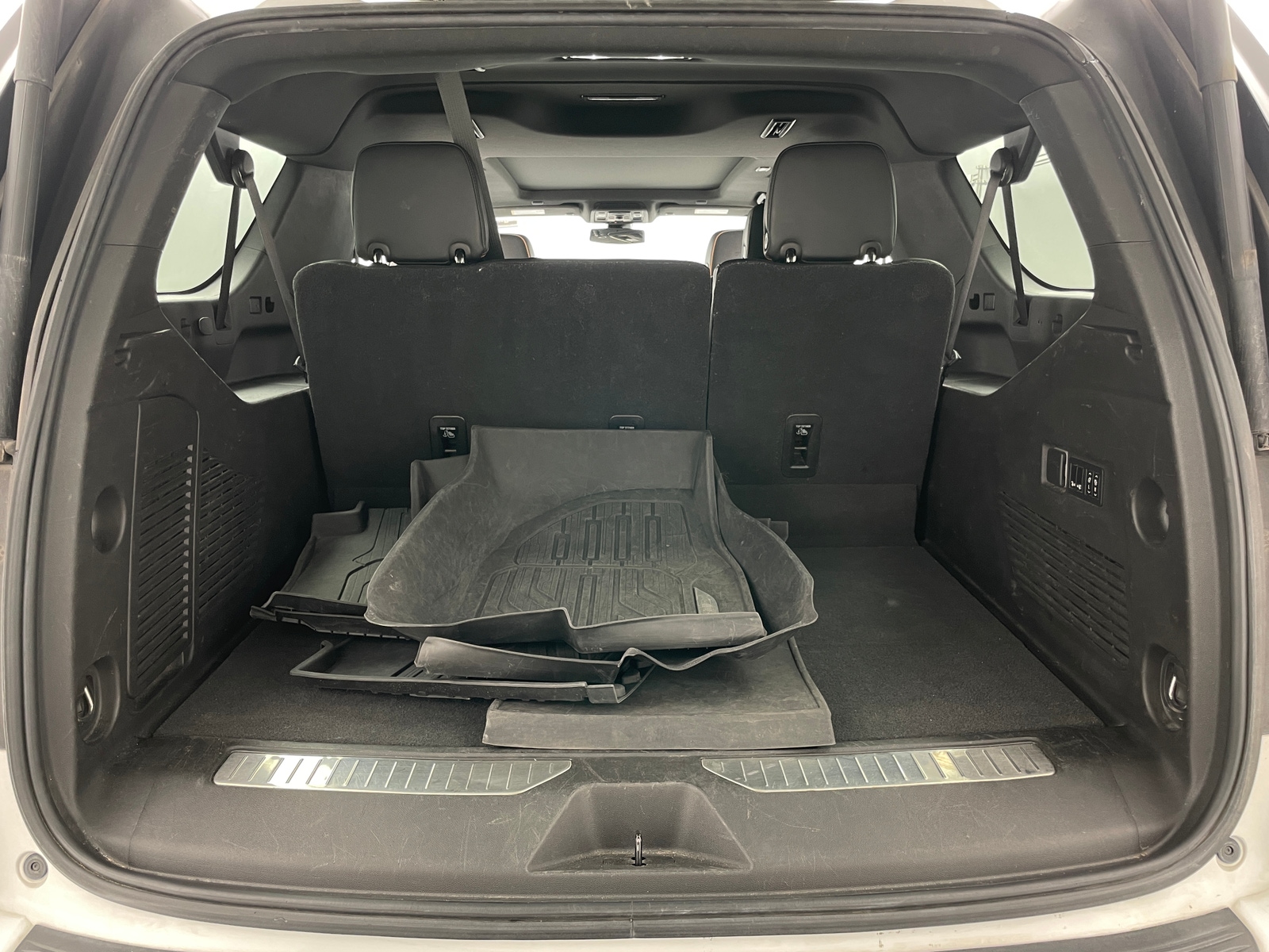 Thumbnail: 2021 GMC Yukon XL - 6