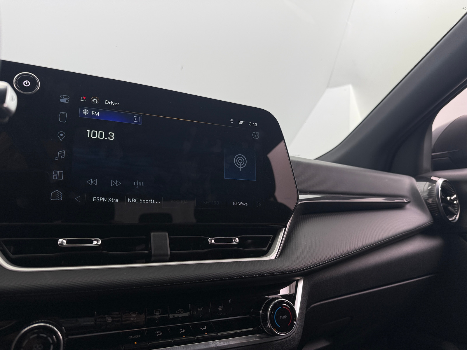 Thumbnail: 2025 Chevrolet Equinox - 4