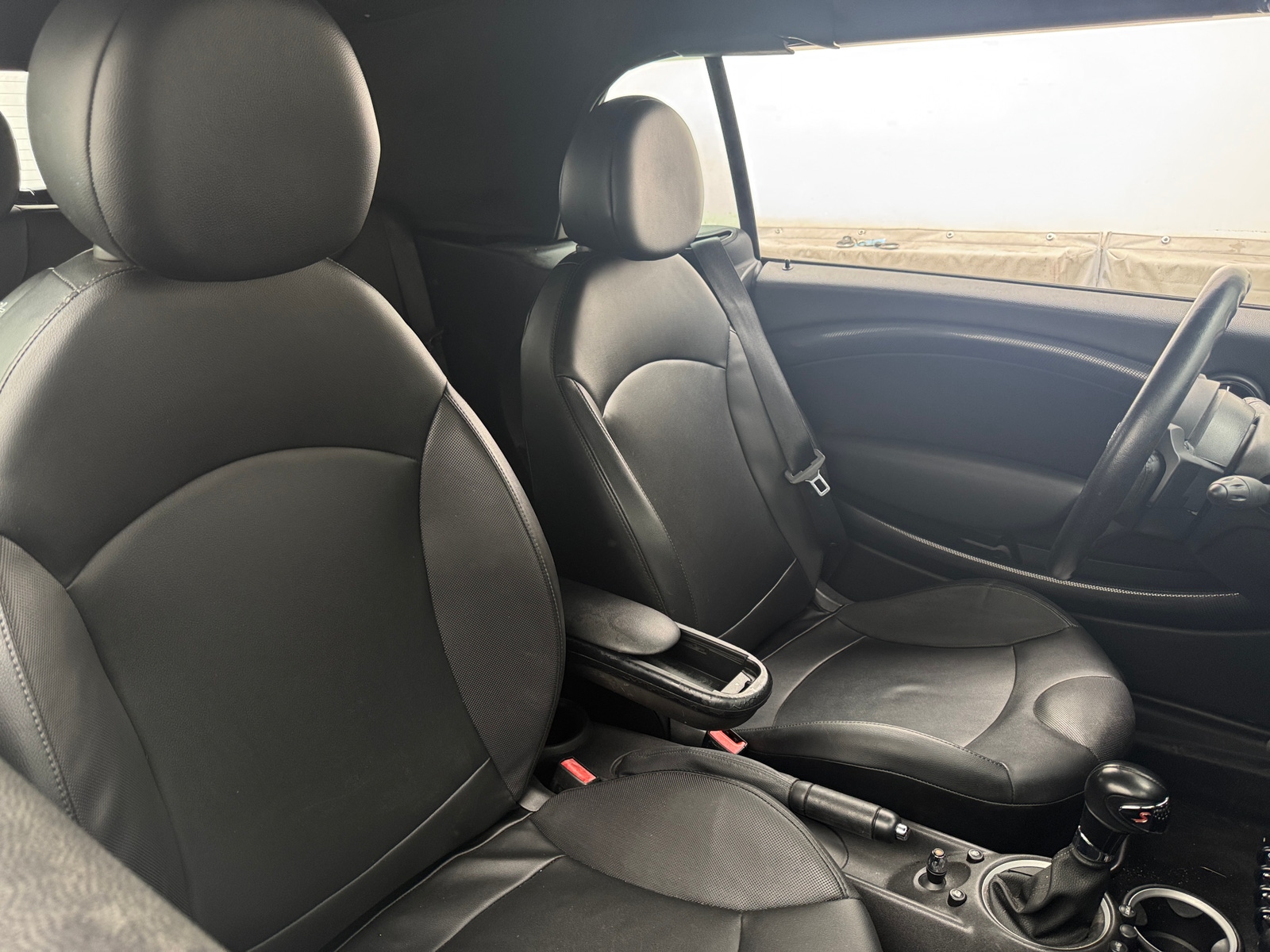 Thumbnail: 2015 MINI Cooper Convertible - 2