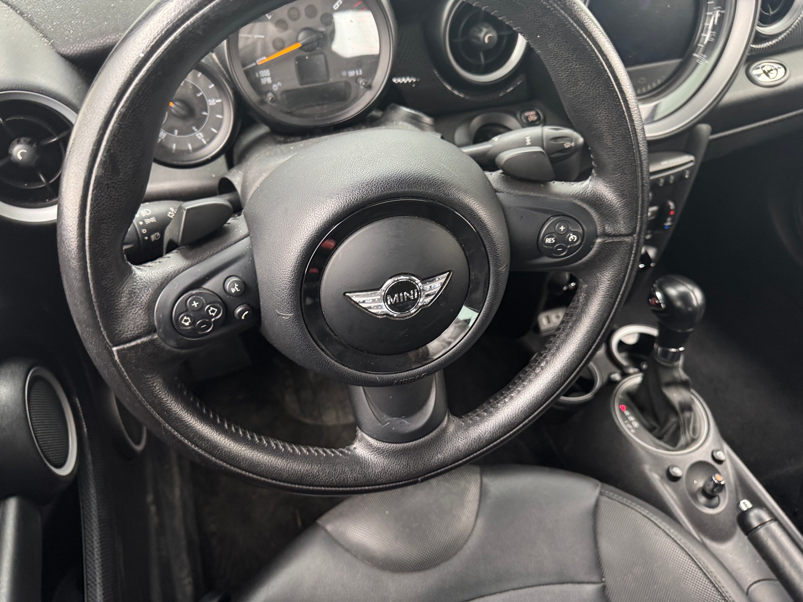 Thumbnail: 2015 MINI Cooper Convertible - 5