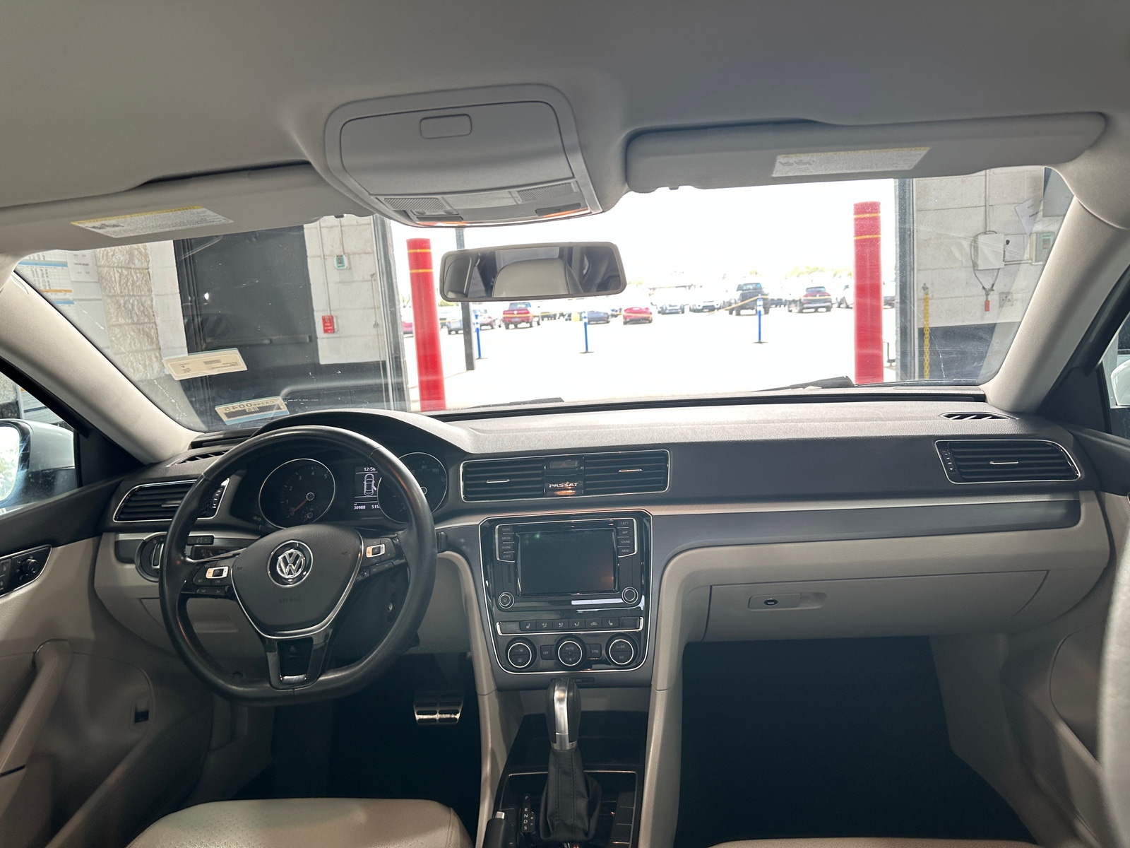 Thumbnail: 2018 Volkswagen Passat - 2