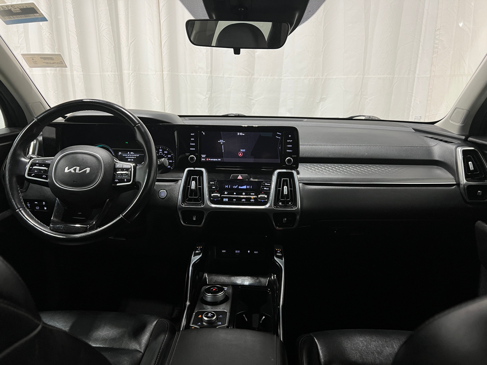 Thumbnail: 2022 Kia Sorento - 2