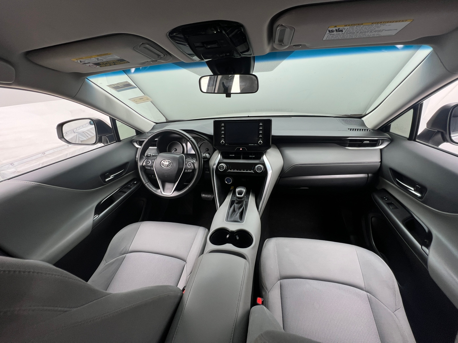 Thumbnail: 2022 Toyota Venza - 3