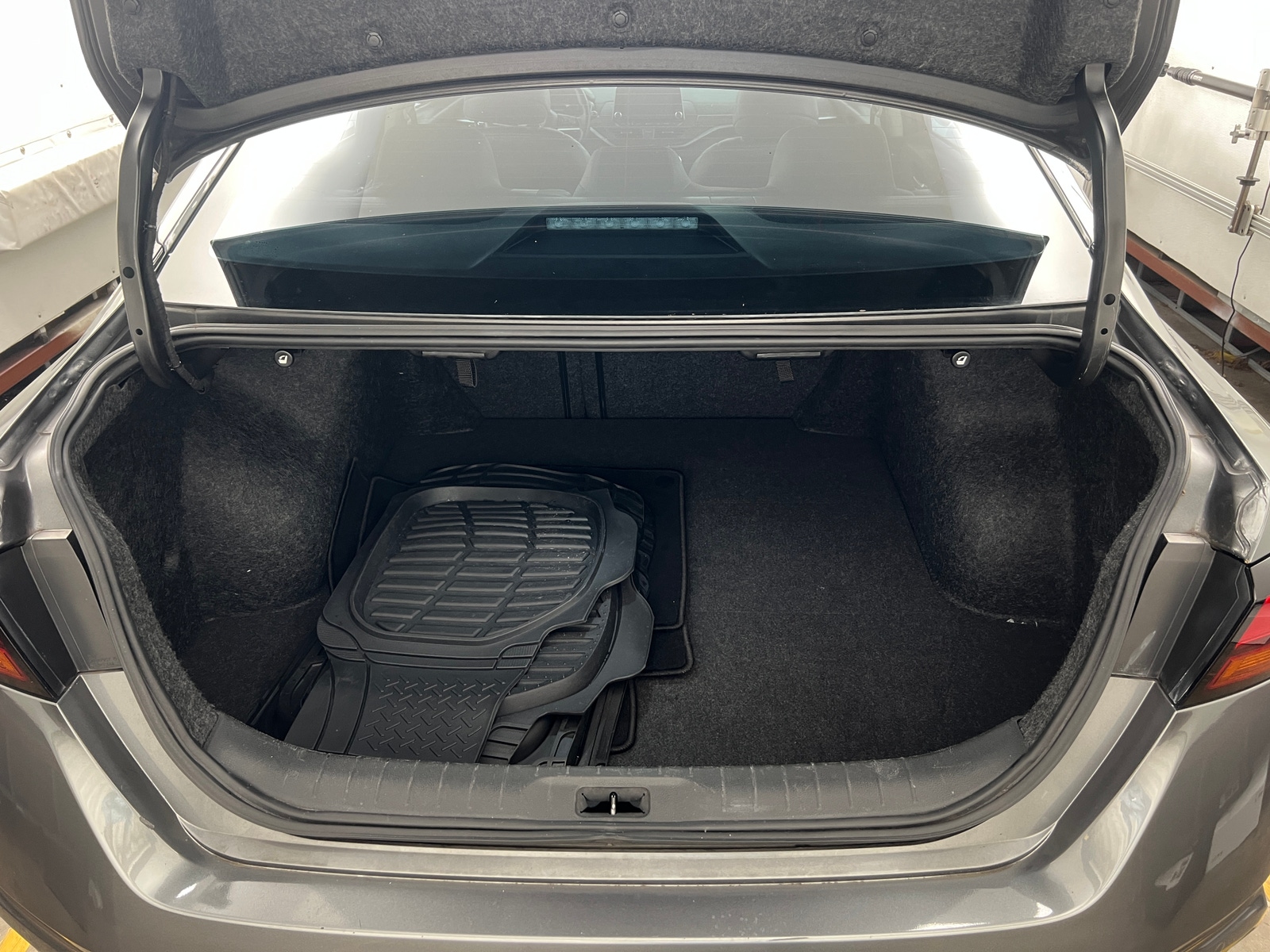 Thumbnail: 2019 Nissan Altima - 6