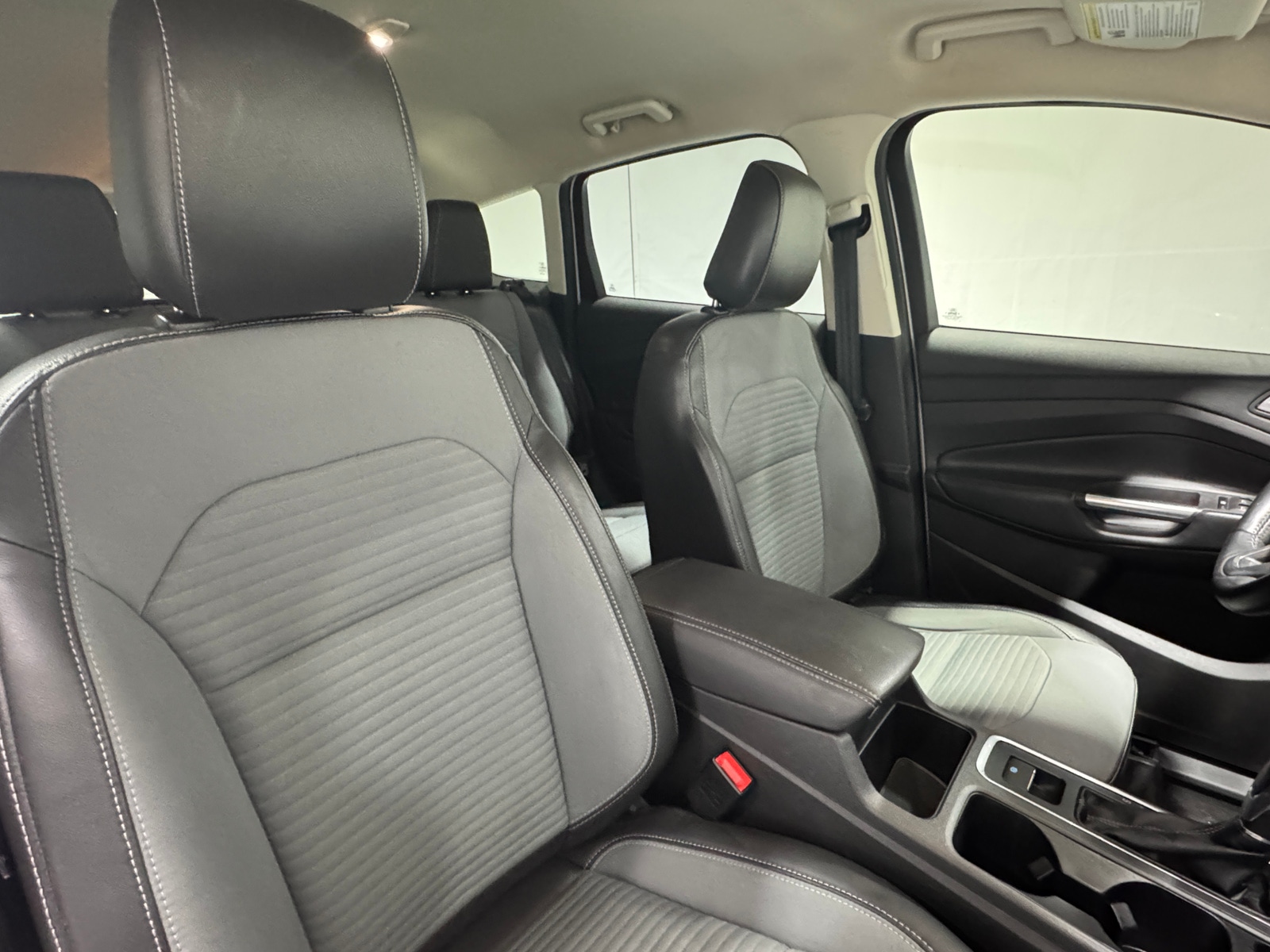 Thumbnail: 2019 Ford Escape - 2