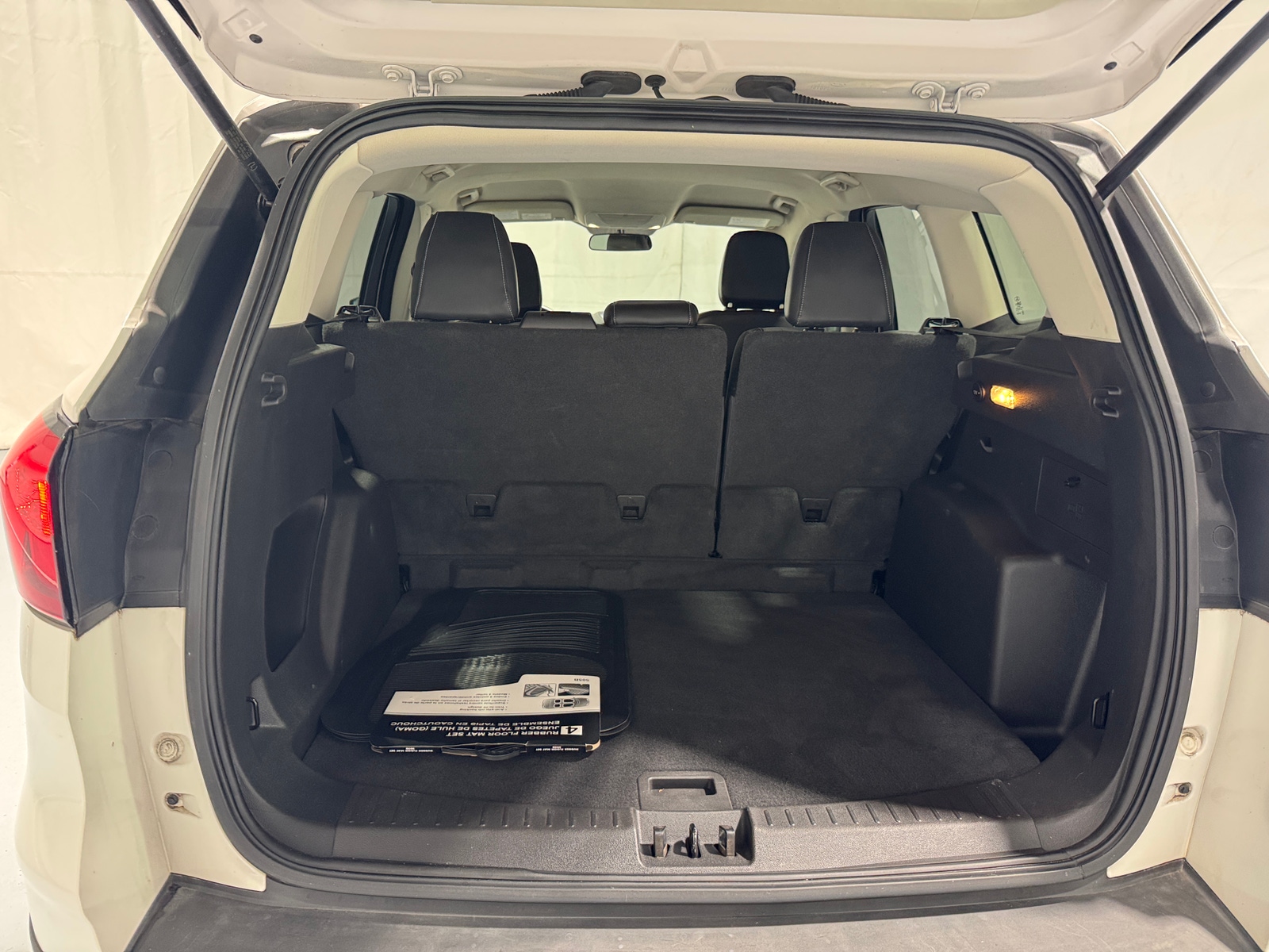 Thumbnail: 2019 Ford Escape - 7