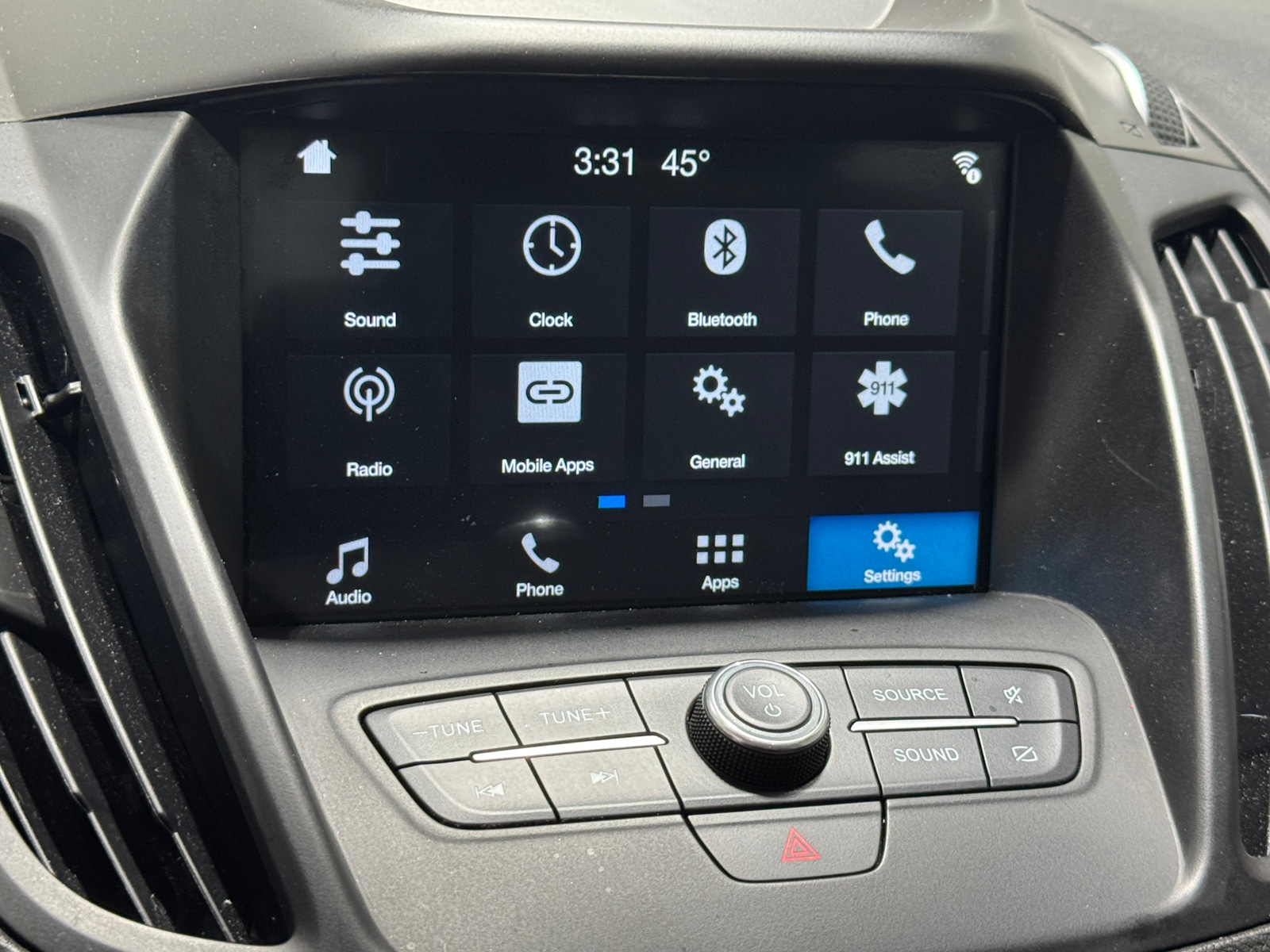 Thumbnail: 2019 Ford Escape - 4