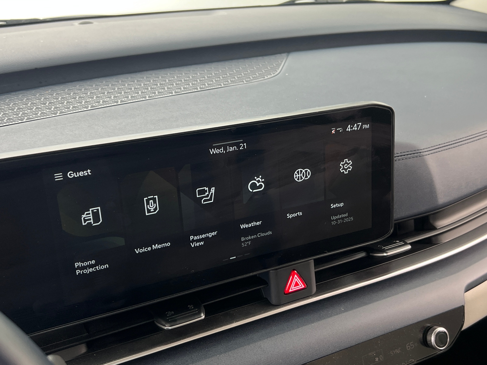 Thumbnail: 2025 Kia Carnival - 3