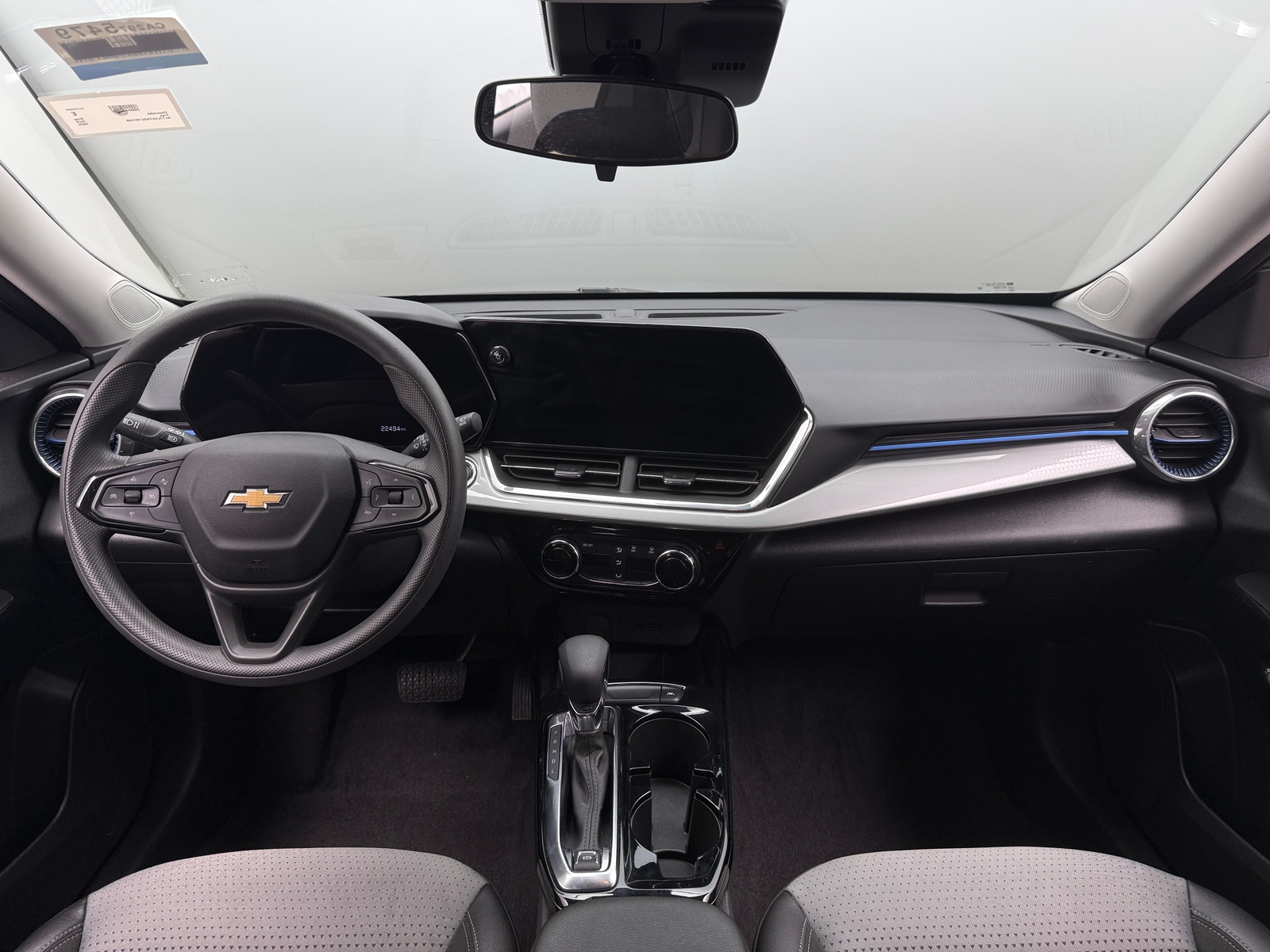 Thumbnail: 2025 Chevrolet Trax - 3