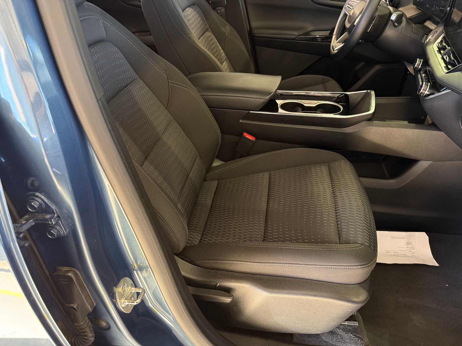 Thumbnail: 2025 Chevrolet Equinox - 2