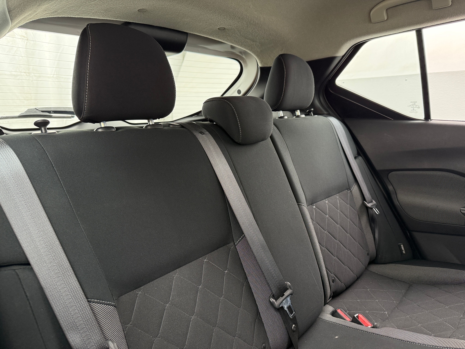 Thumbnail: 2020 Nissan Kicks - 6