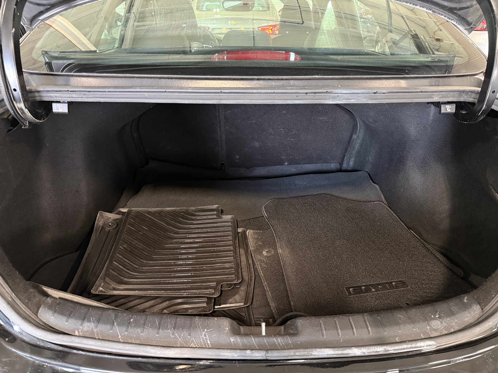 Thumbnail: 2021 Kia Forte - 6